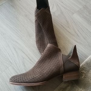 Women's Brown Shoes